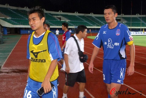 林良铭庆祝足协杯夺冠：冠军终归北京，国安是冠军！