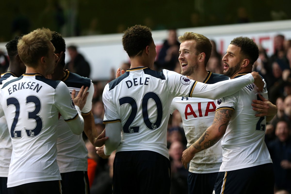 德天空：皇马与吕迪格均对续约持开放态度，目前暂因伤病搁置（德媒称：皇马与吕迪格均愿续约，但谈判因伤病暂时搁置）