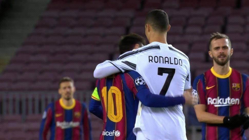 拜仁德甲时代第二次取得15连胜，上一次是在弗里克执教时期（拜仁在德甲再度豪取15连胜，上一次纪录诞生于弗里克执教期）