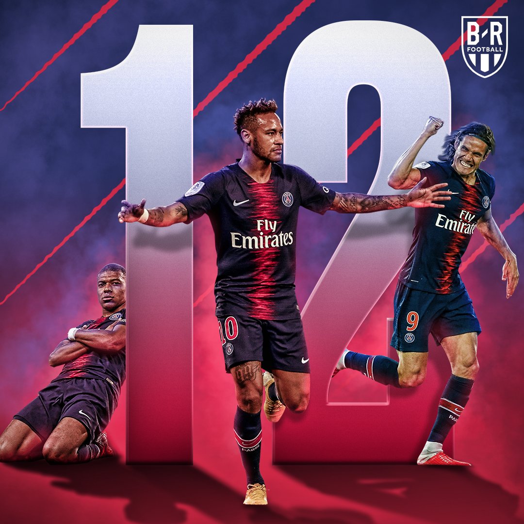 愿无大碍！英冠查尔顿vs朴茨茅斯因看台球迷昏迷不醒腰斩