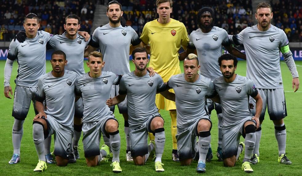 克罗地亚队史395场比赛，首次在2球落后的逆境下完成逆转（队史395战首例：克罗地亚两球落后仍完成逆转）