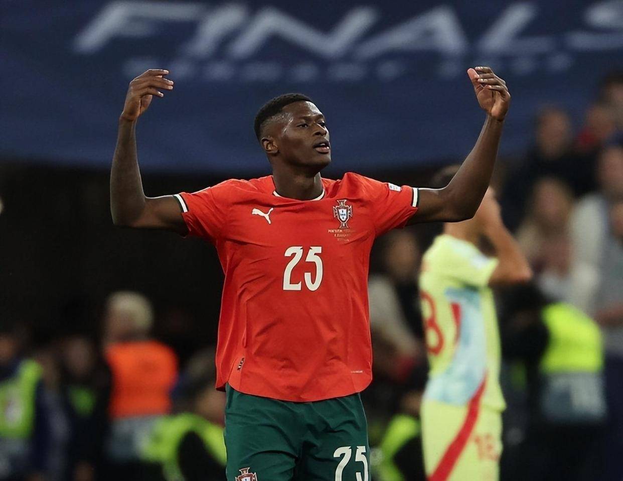 法比奥：足协杯路上每场球都不容易，面对河南要做好200%准备（法比奥：足协杯之旅无易战，迎战河南要做到200%准备）