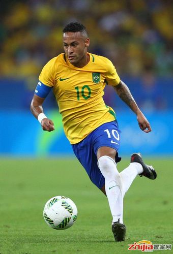 葡媒：C罗向欧国联冠军队友赠送定制手表，若塔的送给了其家人