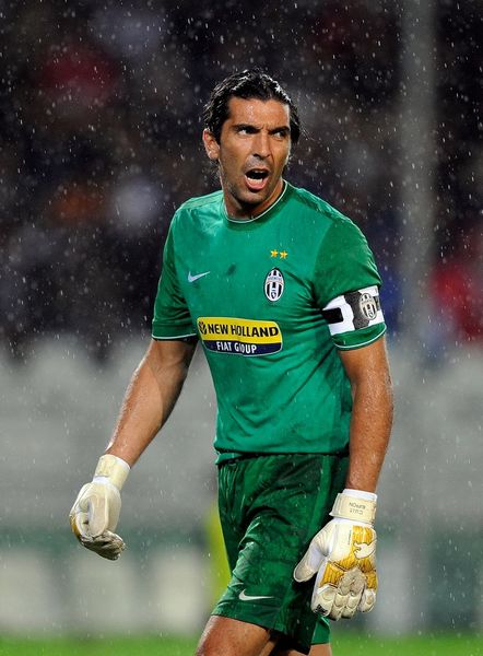 赌场员工工会谈判2025年薪资上调8%