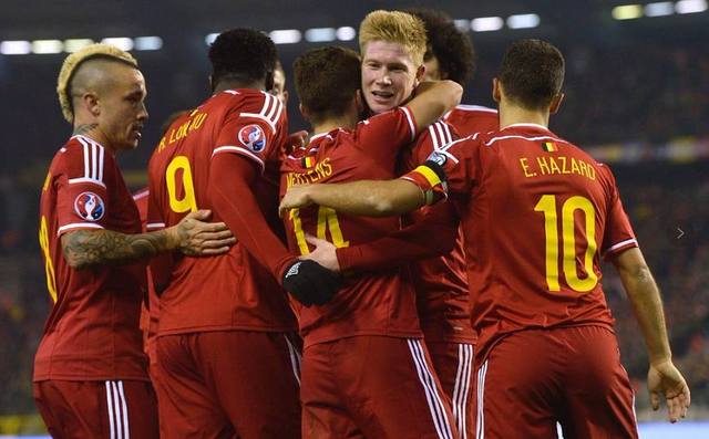 12球超越凯恩，劳塔罗是2025年欧冠进球最多的球员（劳塔罗以12球超越凯恩，领跑2025年欧冠射手榜）