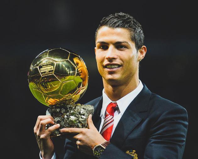 赫塔费主席：我至少28年才走，媒体却已帮我把球队卖了好多次