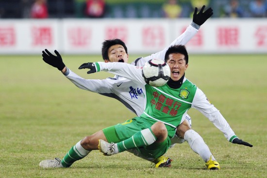 科莫官方：迪奥恩在塞内加尔集训期间遭遇右大腿股二头肌损伤（科莫通报：迪奥恩在塞内加尔集训时右大腿股二头肌受伤）