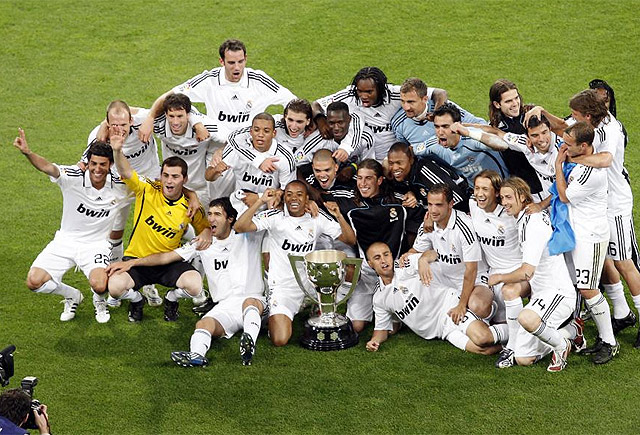 英超夺冠赔率：红军受阻仍领跑 曼城1赔101掉队（英超争冠赔率：利物浦受挫仍居首，曼城1赔101跌出争冠行列）