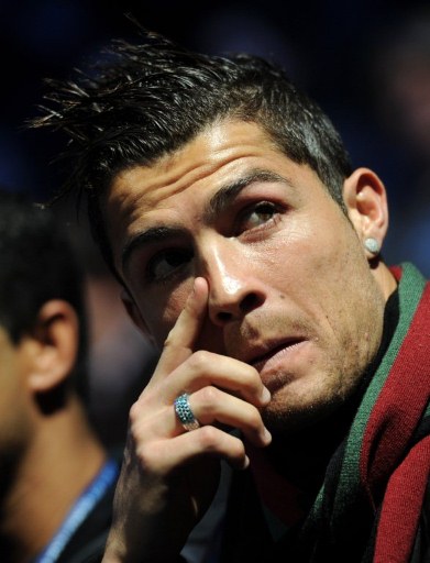 特里：帕尔默是世界上最好的10号位，他是防守球员的噩梦（特里称帕尔默为当今最佳10号，后卫的噩梦）