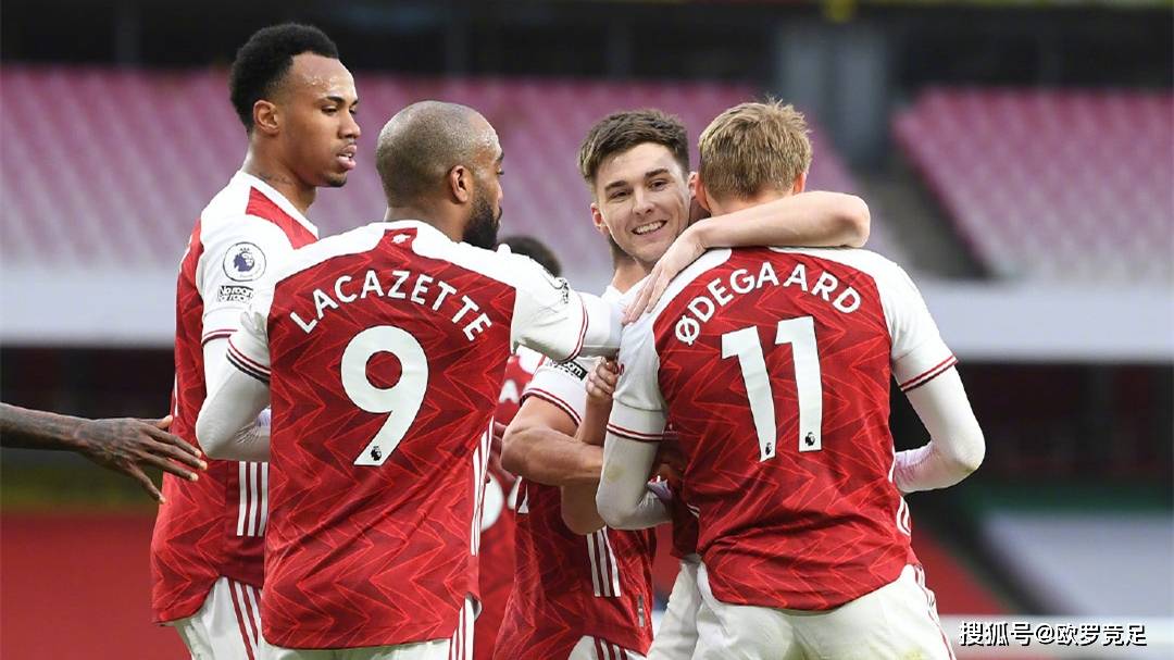 老将替补改变局势，主帅称其不可替代