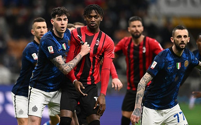 赫内斯：孔帕尼有两三个优点，他只谈论足球不给记者提供素材